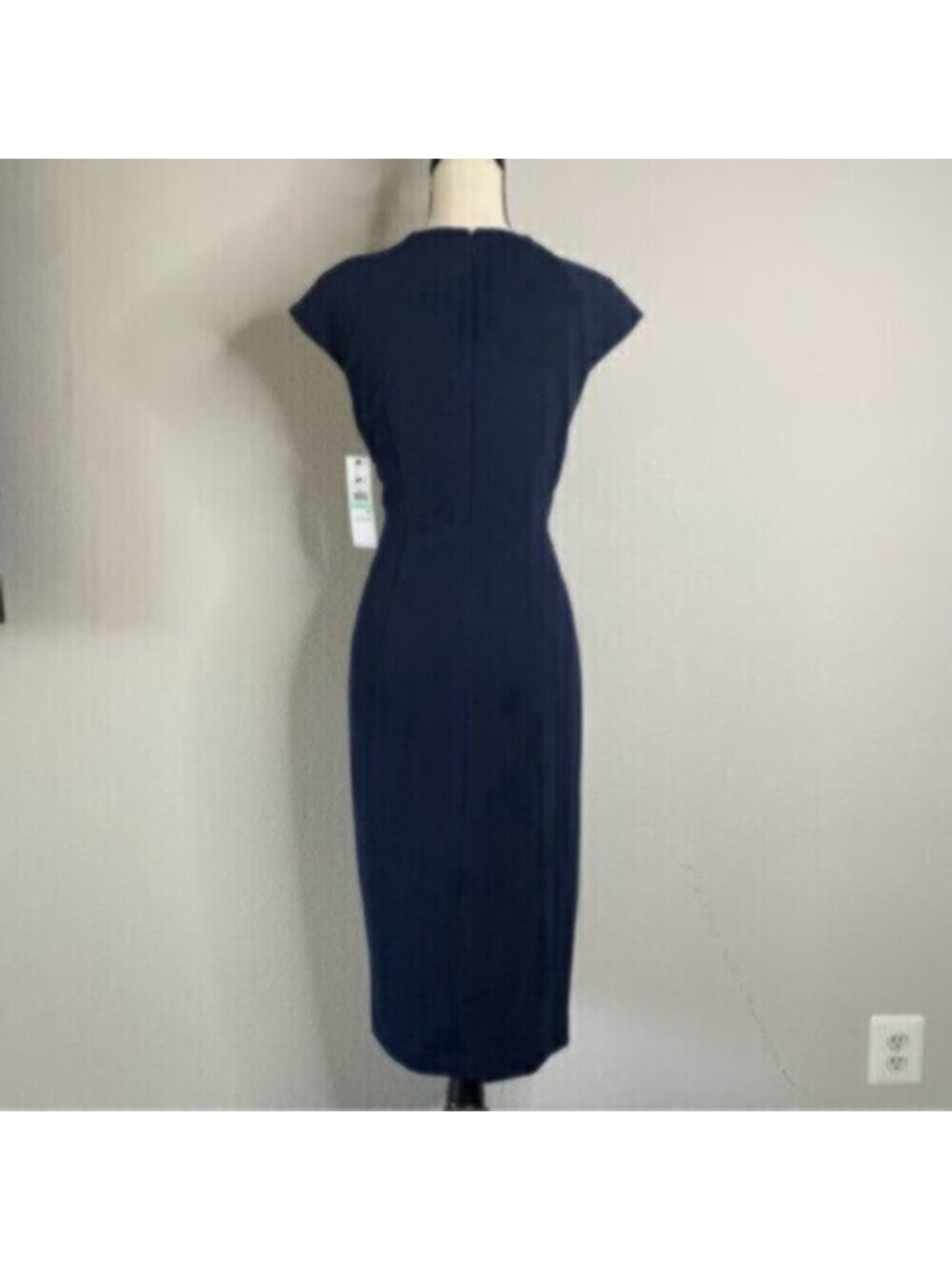 NWT Calvin Klein Navy Blue Side-Ruched Scuba Crepe Sheath Dress - Picture 12 of 17